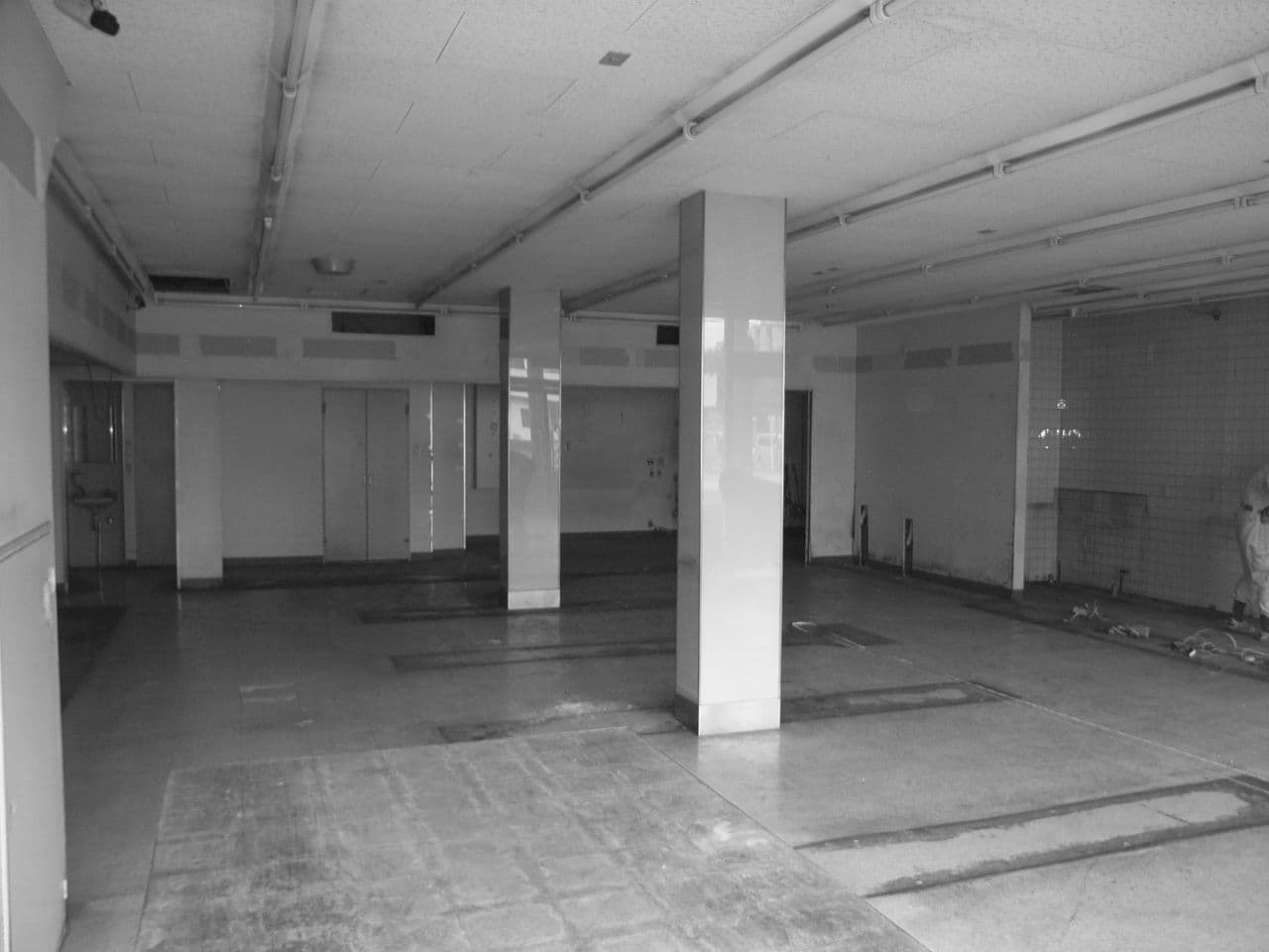 大阪の建築設計事務所が用途変更と設計したデイサービスとグループホーム・before