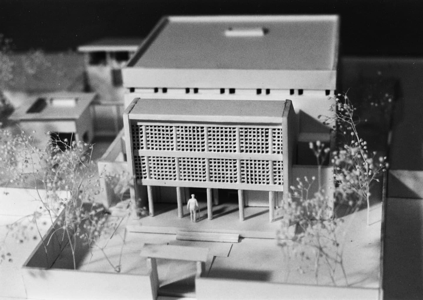 大阪の建築家・中平勝が設計した寺と庫裏