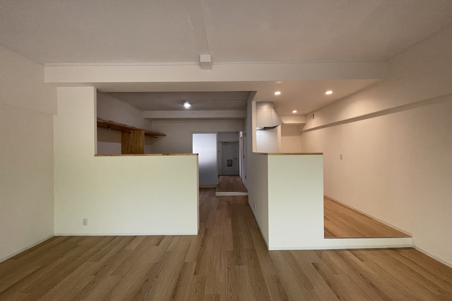 大阪の建築家│木造新築住宅のガレージ